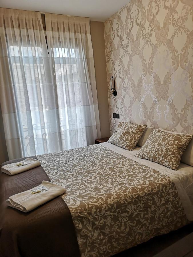 Hostal Juan Bravo Segovia Kültér fotó