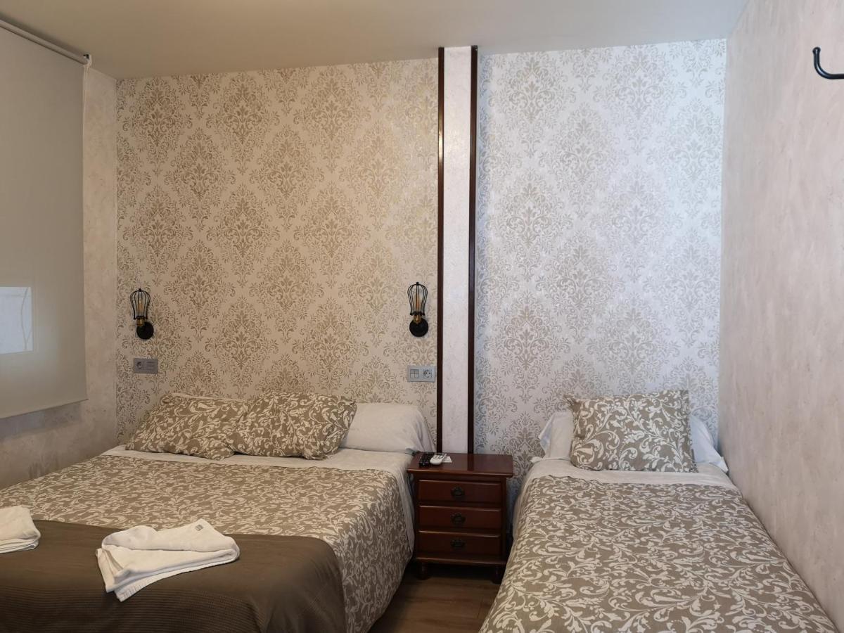 Hostal Juan Bravo Segovia Kültér fotó