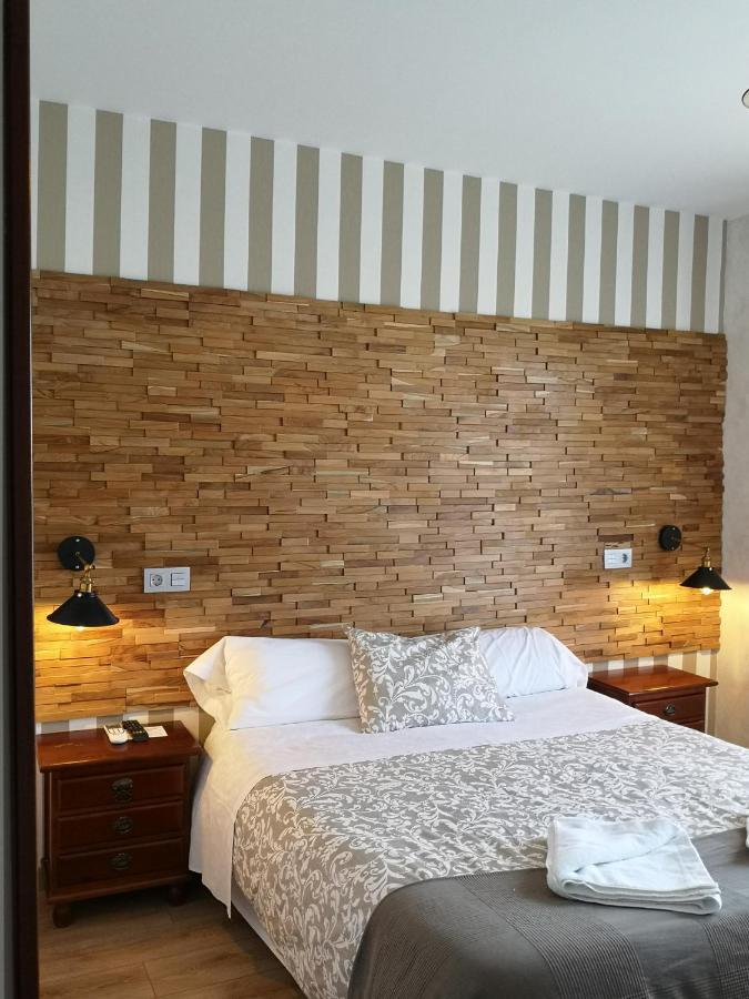 Hostal Juan Bravo Segovia Kültér fotó
