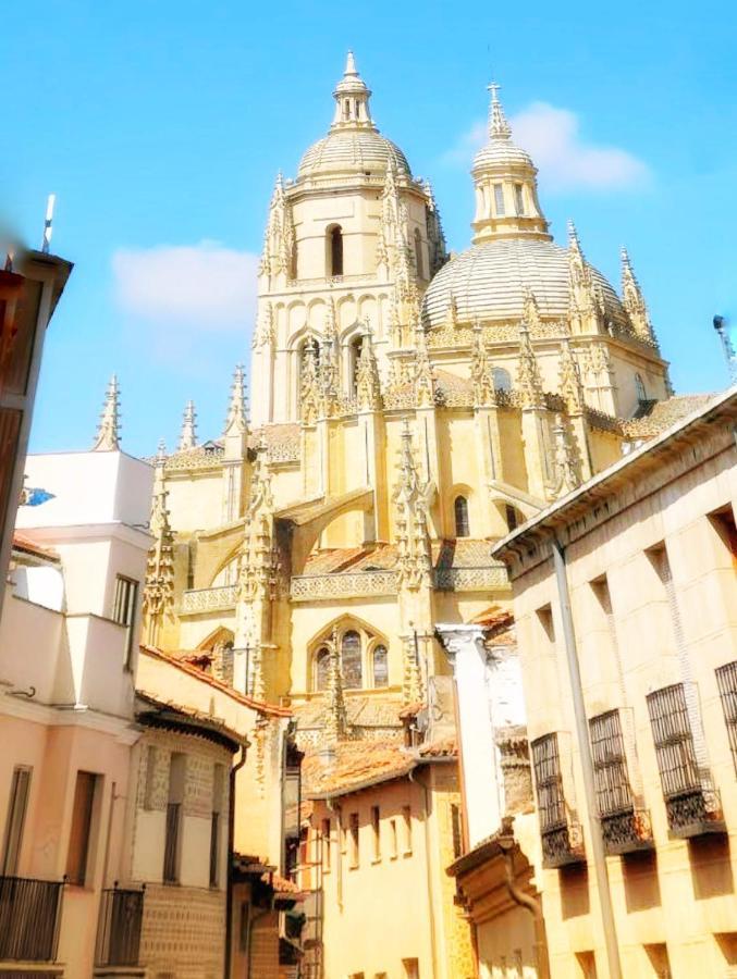 Hostal Juan Bravo Segovia Kültér fotó
